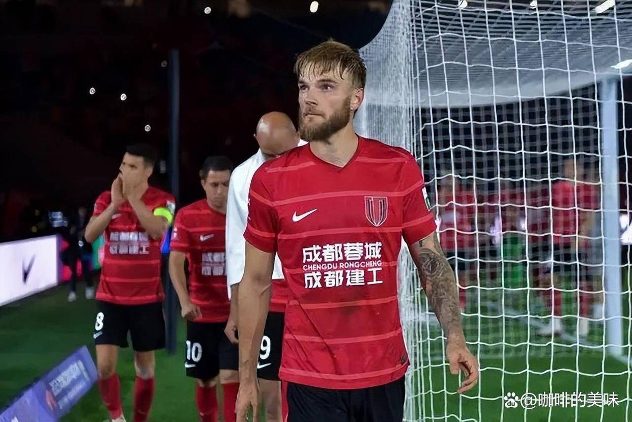 爱游戏-关于转会期成都蓉城备战意甲，远射贴柱细节曝光，震撼外界，训练强度明显提升的信息